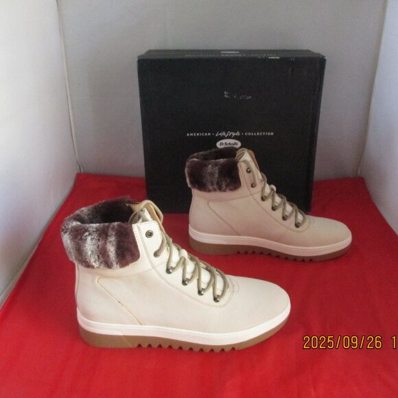 Dr. Scholl's Original Collection Gear Up Booties $170 - Size 7 1/2 - White 1366 - Picture 1 of 11